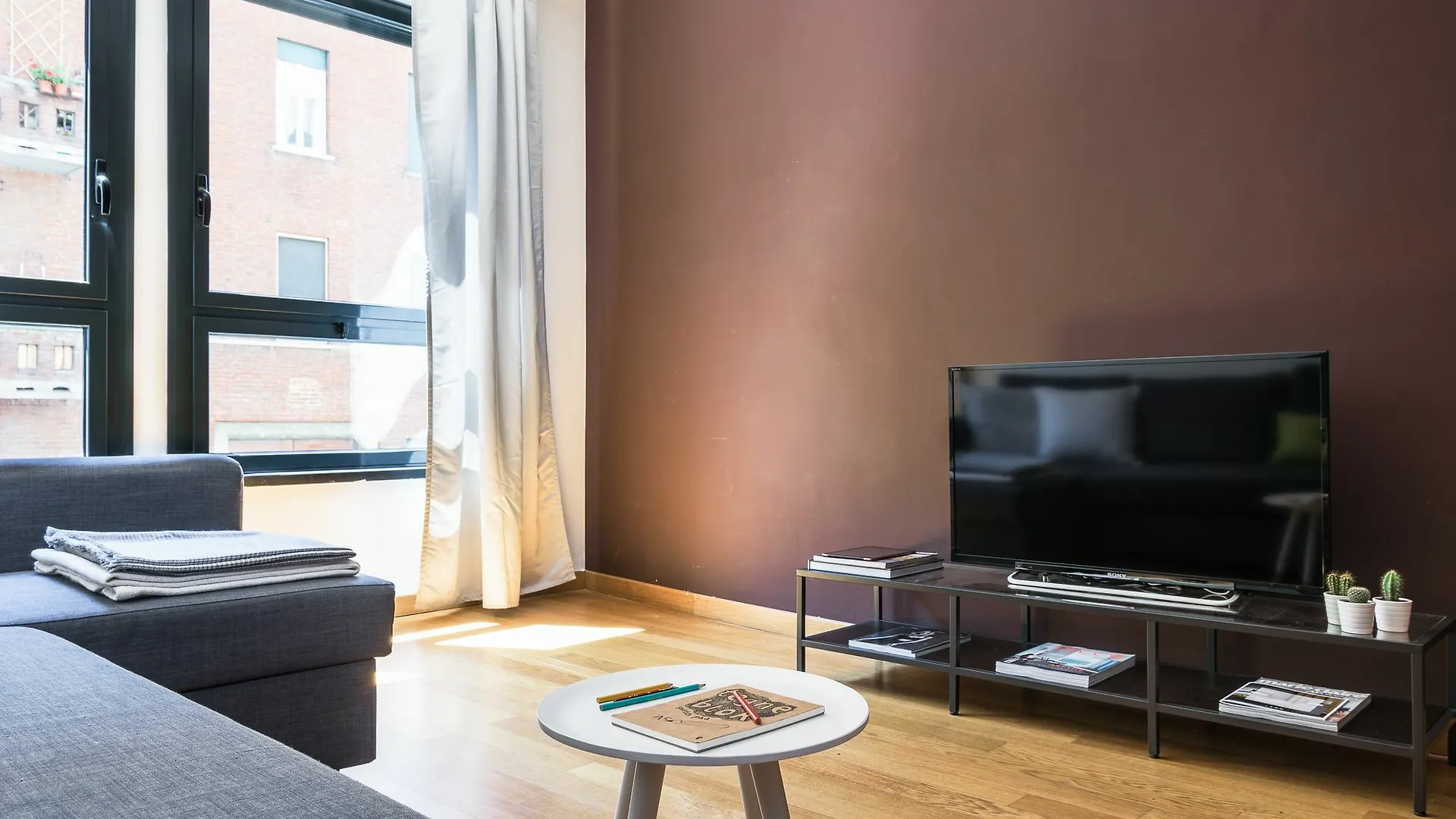 Apartment Homeathotel - Naviglio Pavese Milan